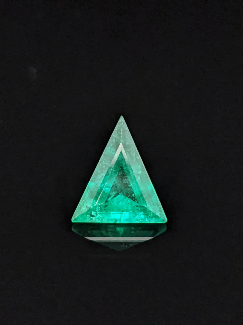 1.15ct Emerald Triangle
