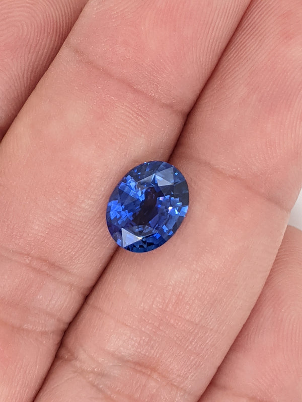 3.06ct Blue Sapphire Oval