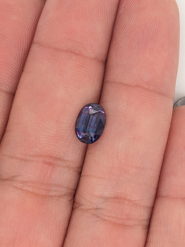 1.50ct Purple Sapphire Oval
