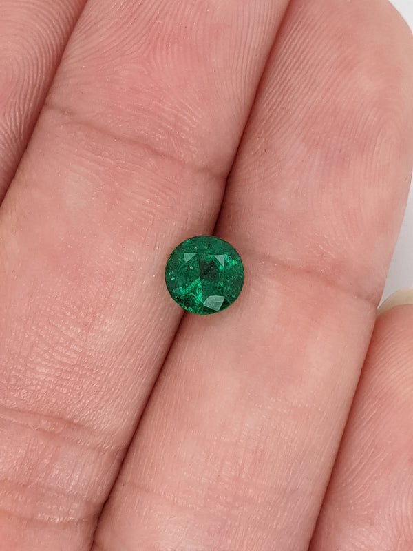 0.77ct Emerald Round