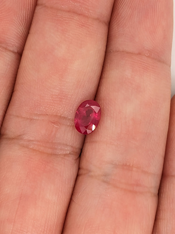 1.20ct Ruby Oval