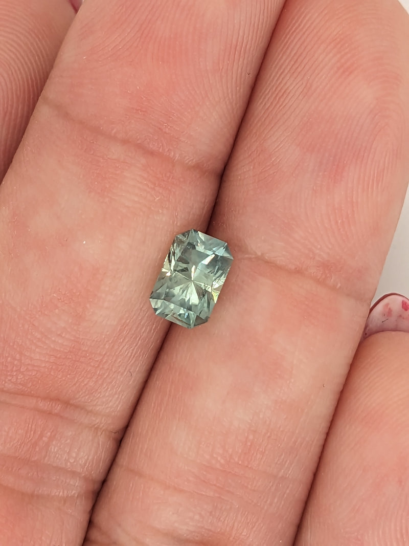 1.35ct Mint Sapphire Radiant Cut