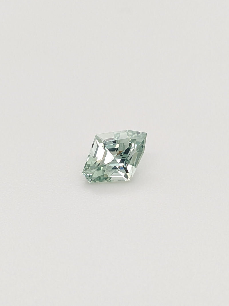 1.11ct Mint Sapphire Kite Shape – BaeImports