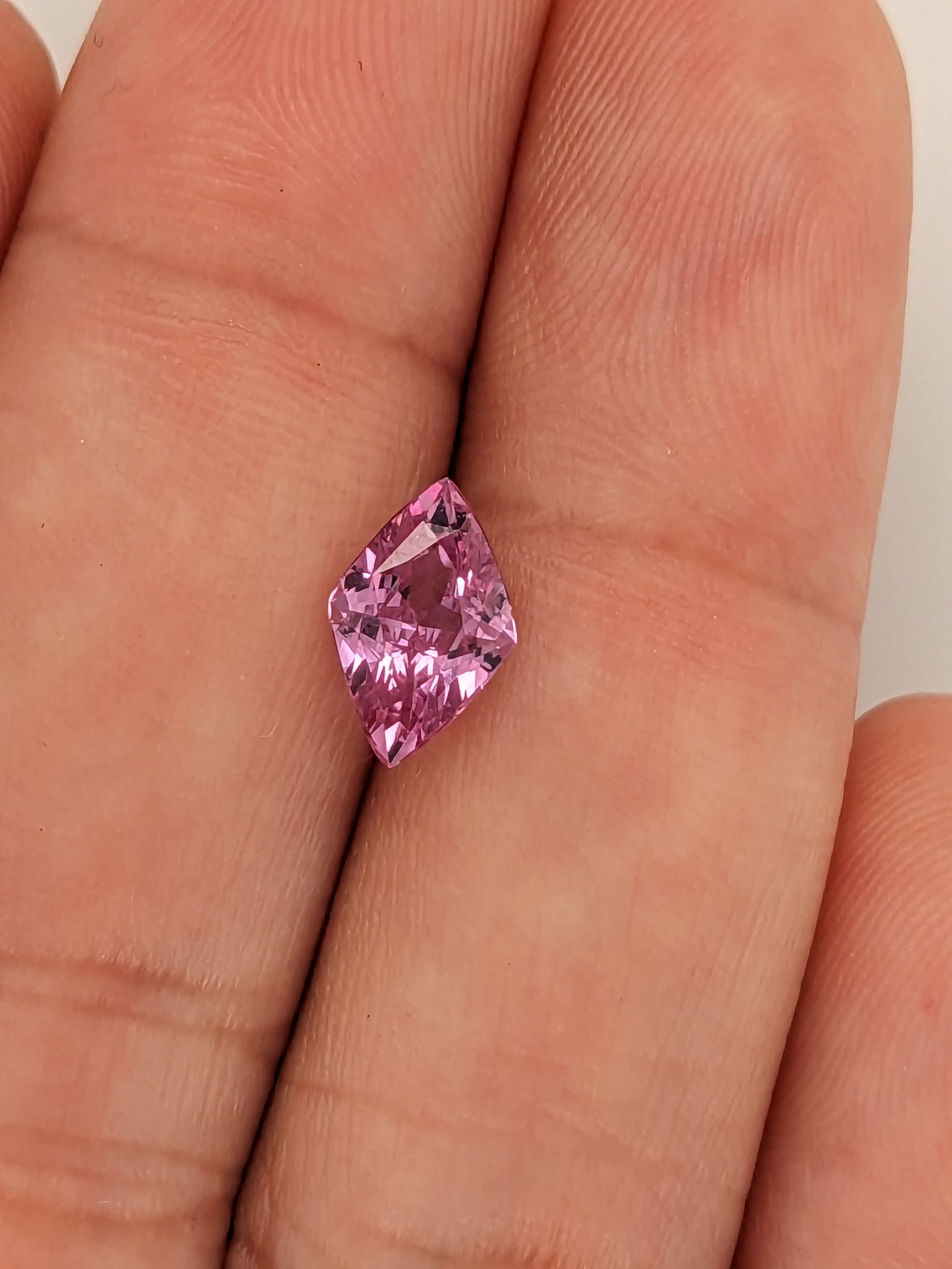 1.52ct Pink Sapphire Kite Shape – BaeImports