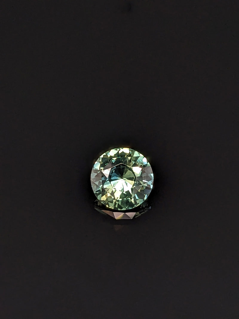 1.72ct Teal Sapphire Round