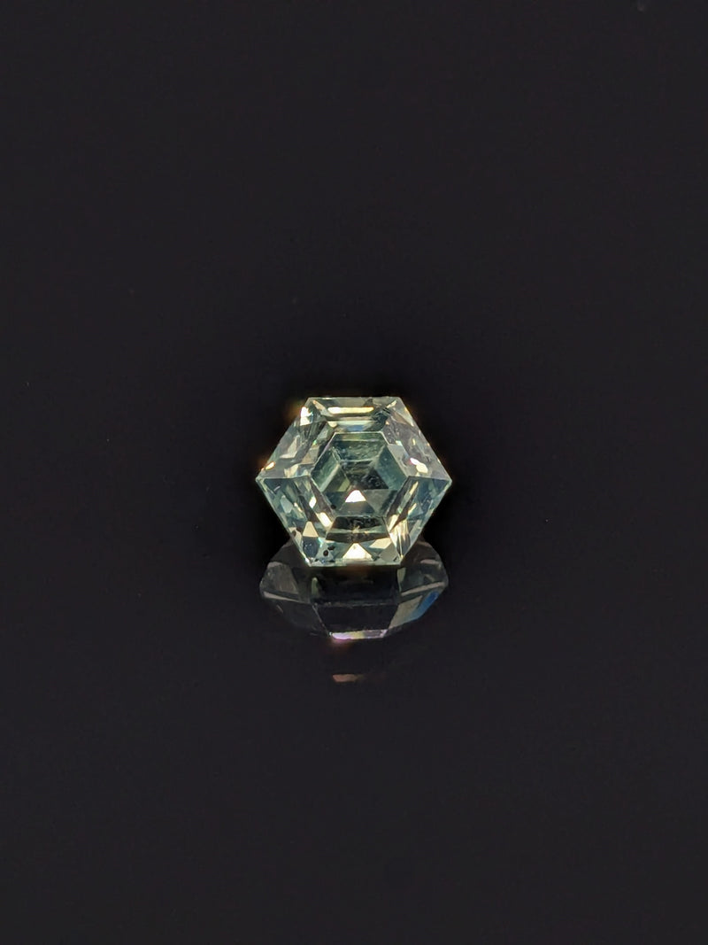 1.54ct Mint Sapphire Hexagon