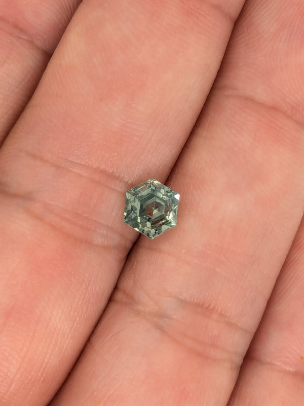 1.54ct Mint Sapphire Hexagon