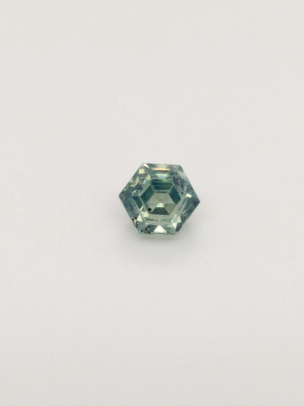 1.54ct Mint Sapphire Hexagon