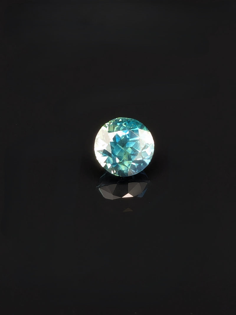 1.63ct Teal Sapphire Round