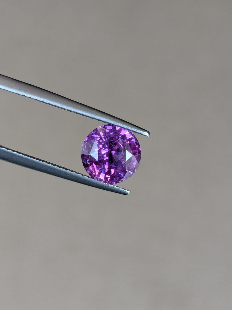 2.56ct Magenta Sapphire Round