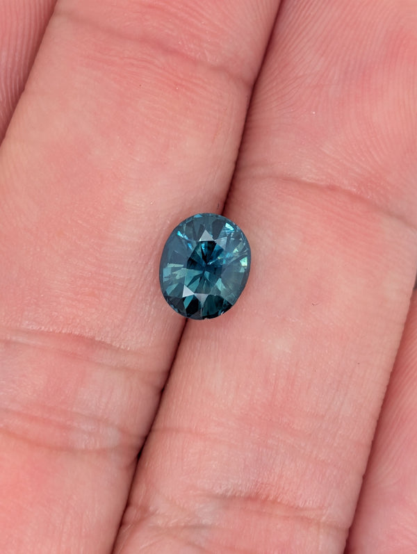 1.55ct Teal Sapphire Oval