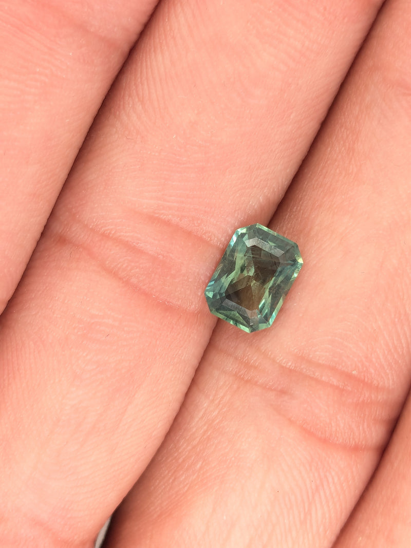 1.96ct Teal Sapphire Radiant Cut