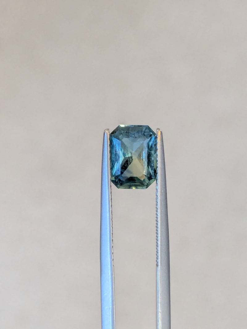 1.96ct Teal Sapphire Radiant Cut