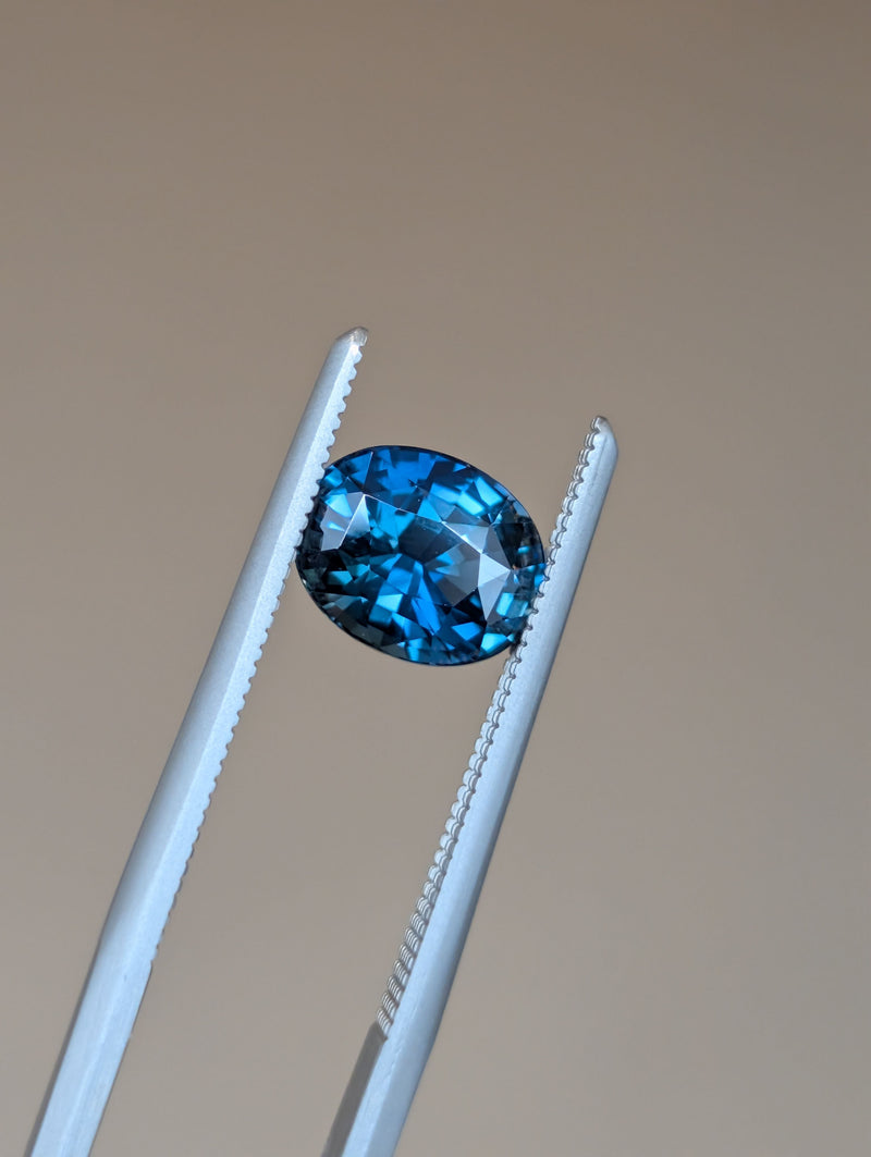 1.67ct Teal Sapphire Oval