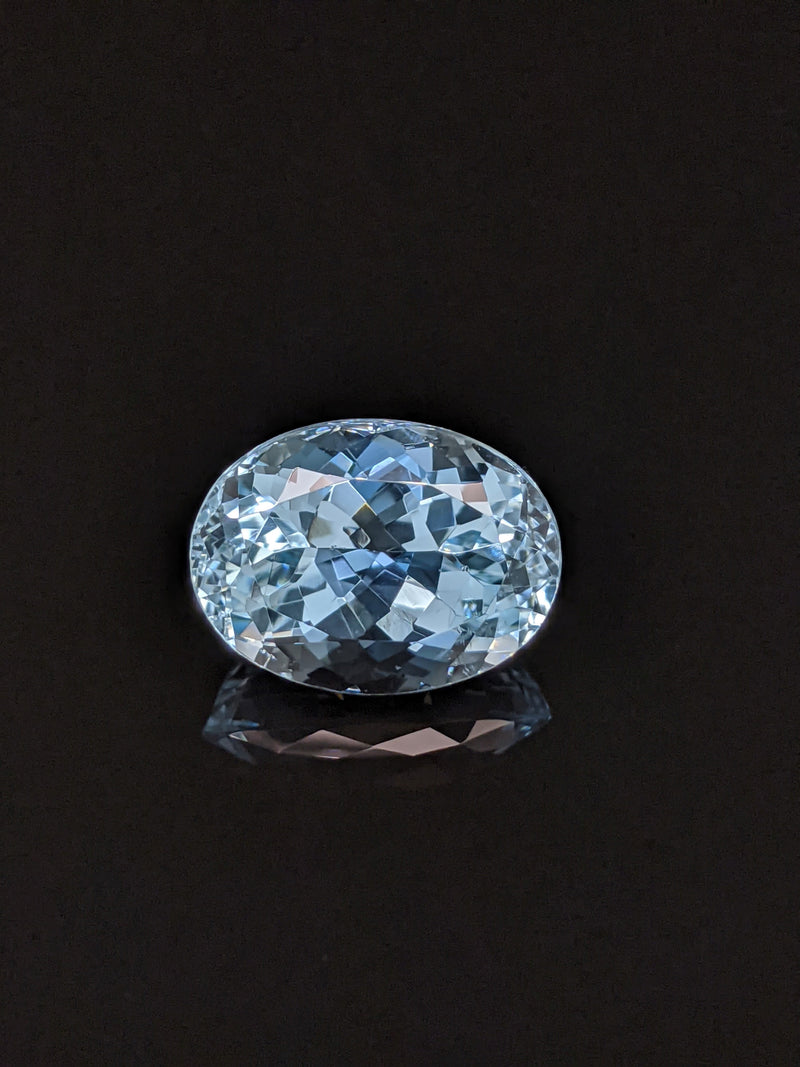 8.60ct Aquamarine Oval