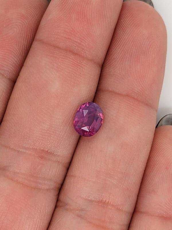 1.56ct Magenta Sapphire Oval