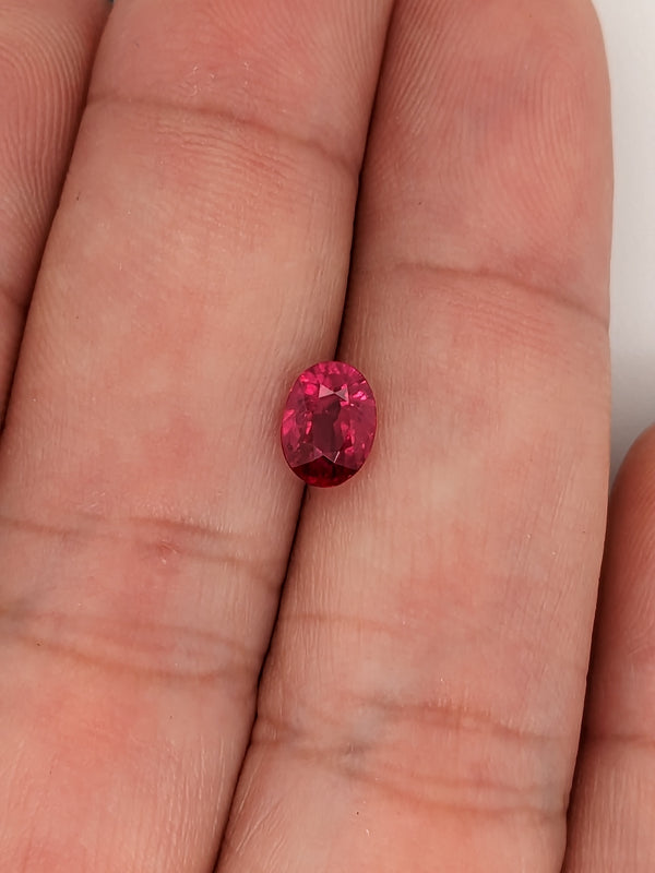 1.04ct Ruby Oval