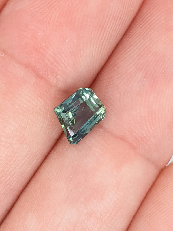 1.58ct Teal Sapphire Geometric Cut